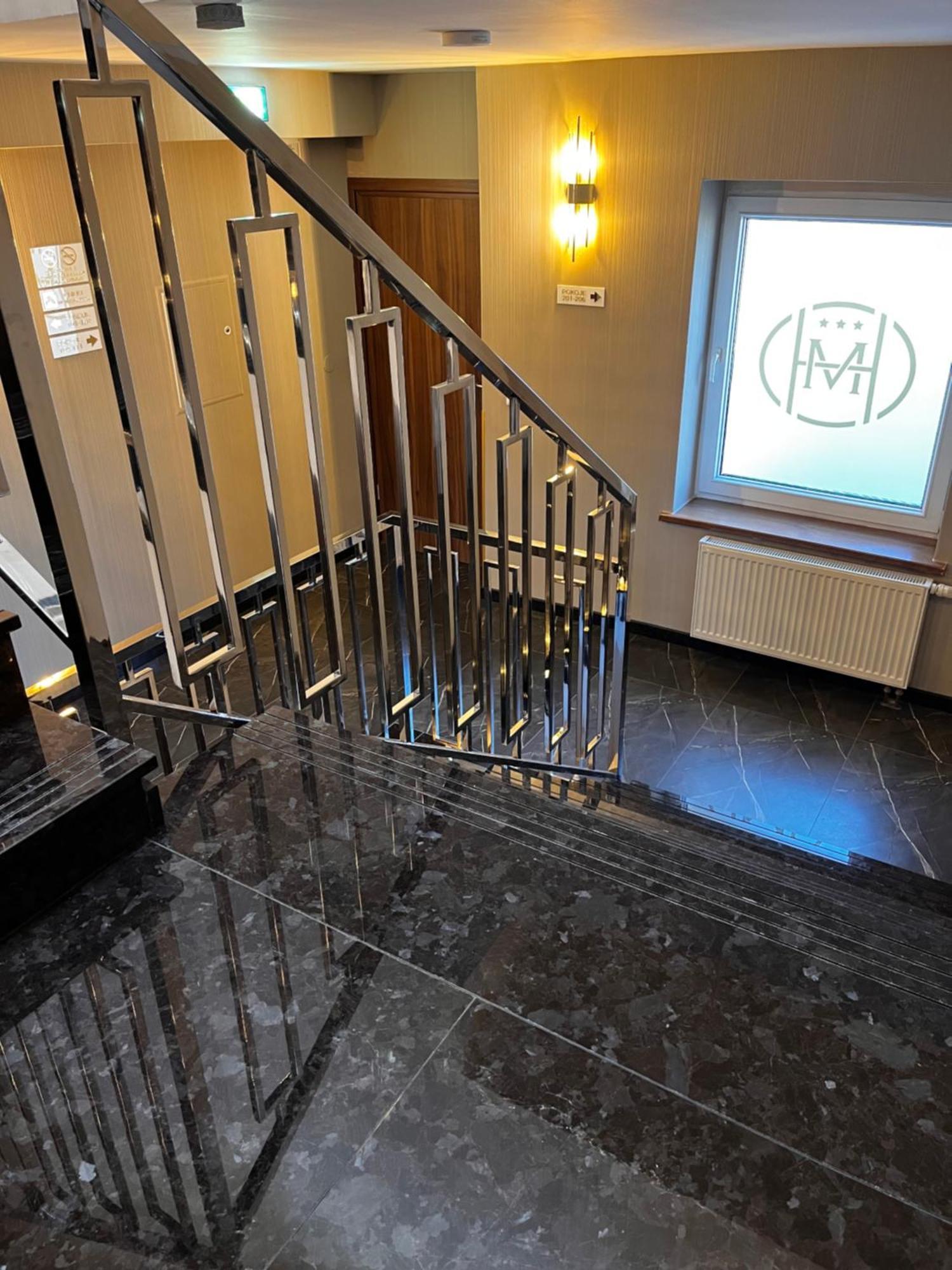 Hotel Marta أوافا المظهر الخارجي الصورة