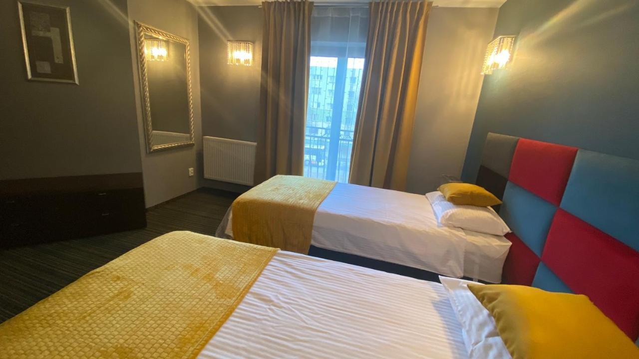Hotel Marta أوافا المظهر الخارجي الصورة
